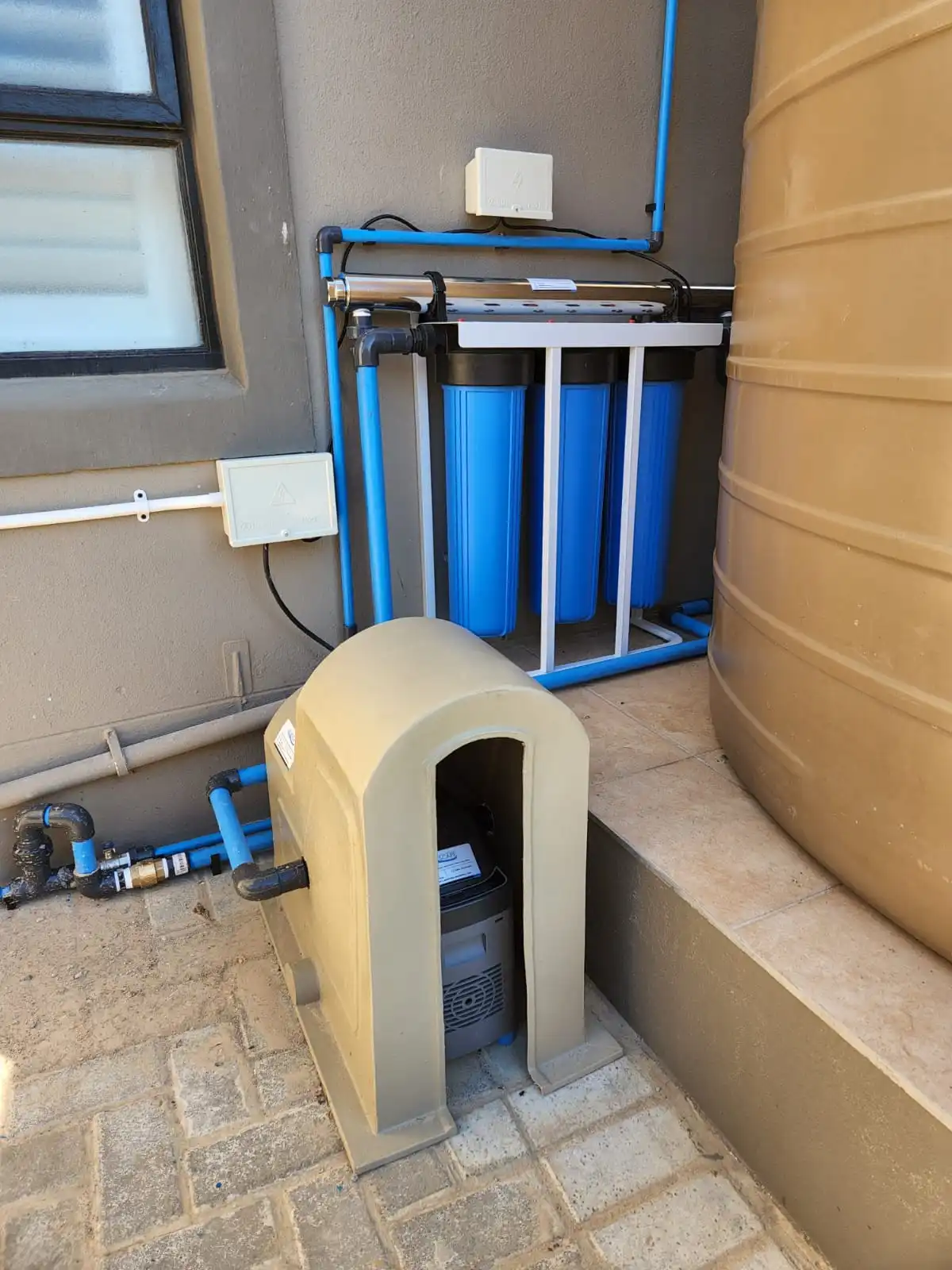Water filtration installation 3
